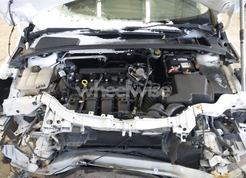 Photo 10 of 2016 Ford Focus S (VIN 1FADP3E23GL389532)