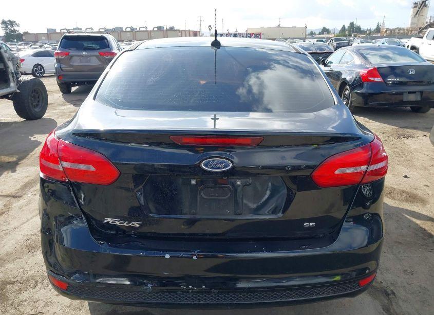 Photo 16 of 2016 Ford Focus S (VIN 1FADP3E23GL391443)