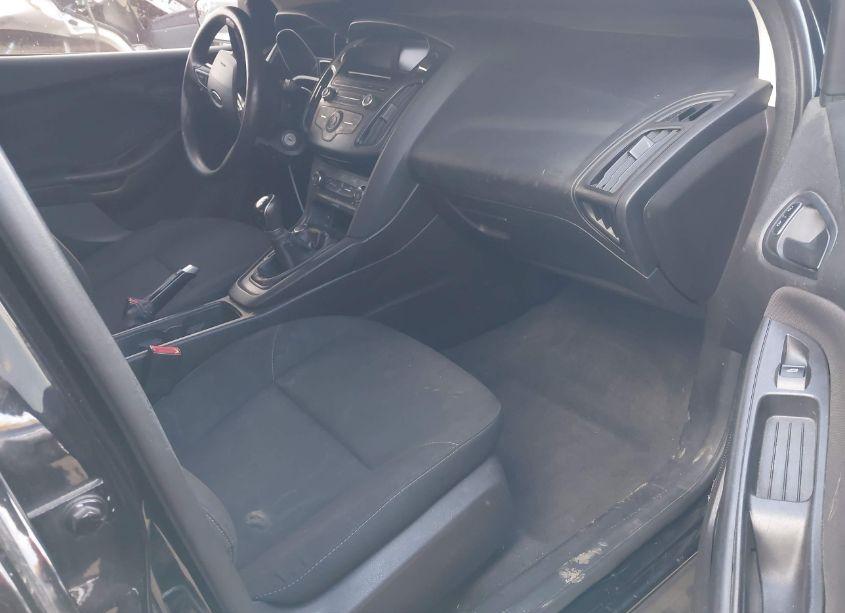Photo 5 of 2016 Ford Focus S (VIN 1FADP3E23GL391443)