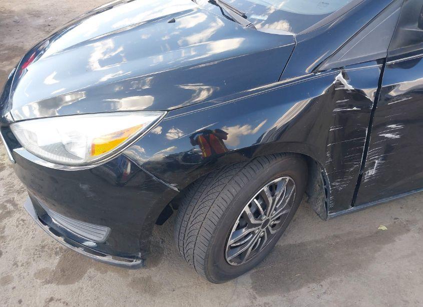 Photo 6 of 2016 Ford Focus S (VIN 1FADP3E23GL391443)