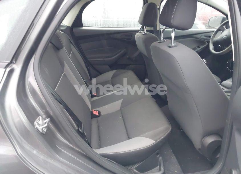 Photo 8 of 2013 Ford Focus S (VIN 1FADP3E24DL324281)