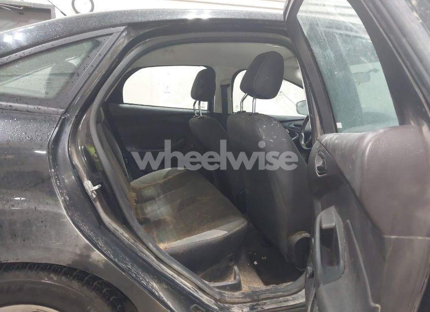 Photo 7 of 2014 Ford Focus S (VIN 1FADP3E24EL382957)