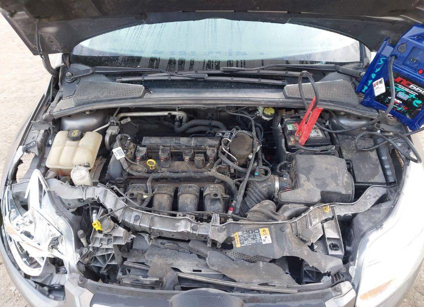 Photo 10 of 2014 Ford Focus S (VIN 1FADP3E24EL406433)