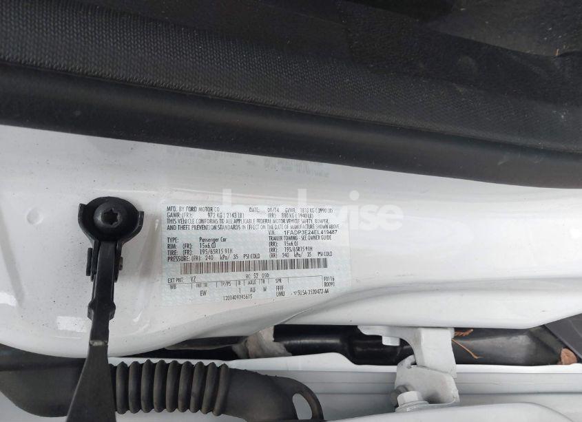 Photo 9 of 2014 Ford Focus S (VIN 1FADP3E24EL419487)