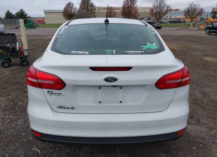 Photo 16 of 2016 Ford Focus S (VIN 1FADP3E24GL251093)