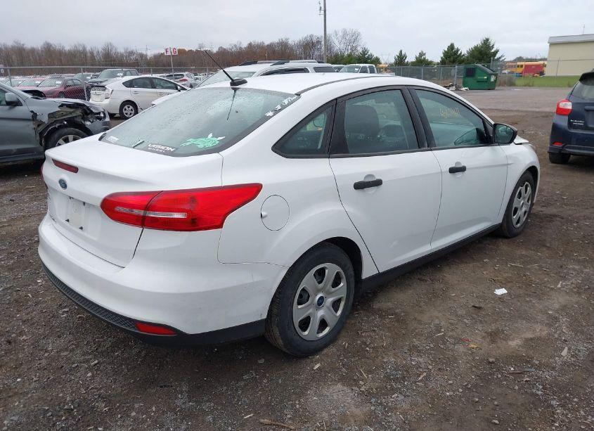 Photo 4 of 2016 Ford Focus S (VIN 1FADP3E24GL251093)