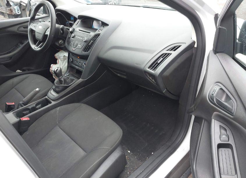 Photo 5 of 2016 Ford Focus S (VIN 1FADP3E24GL251093)