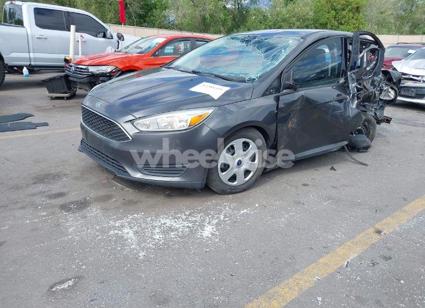 Photo 2 of 2016 Ford Focus S (VIN 1FADP3E24GL379740)