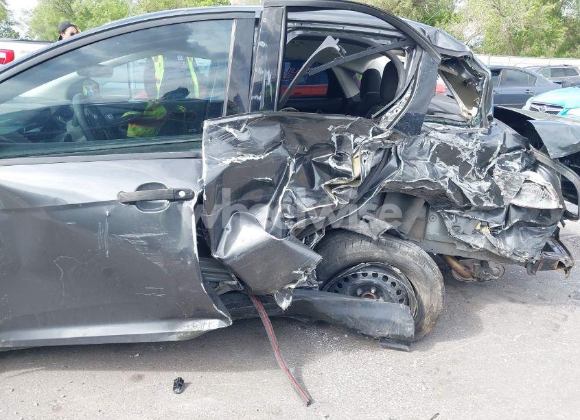 Photo 6 of 2016 Ford Focus S (VIN 1FADP3E24GL379740)