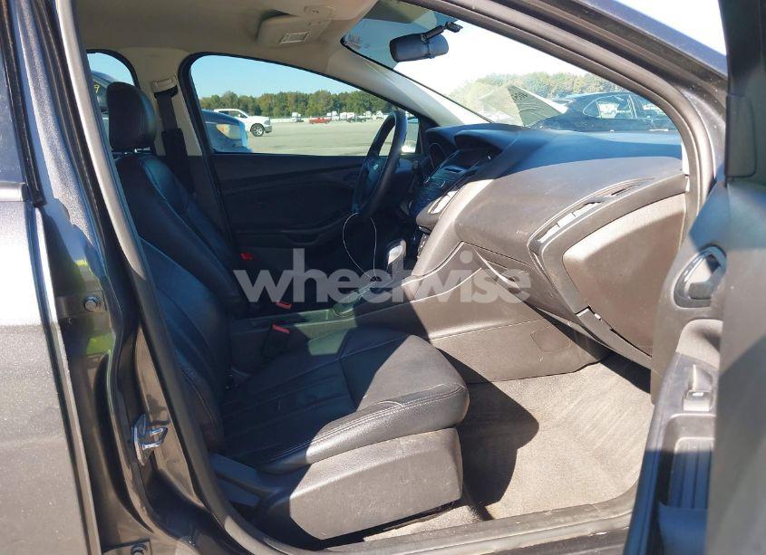 Photo 5 of 2016 Ford Focus S (VIN 1FADP3E24GL390687)