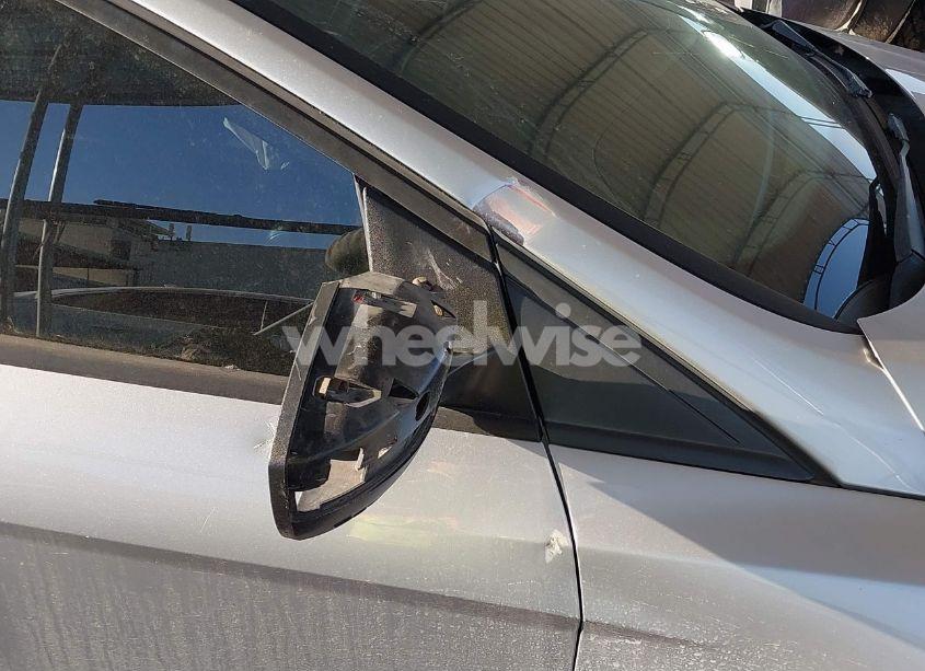 Photo 6 of 2017 Ford Focus S (VIN 1FADP3E24HL229595)