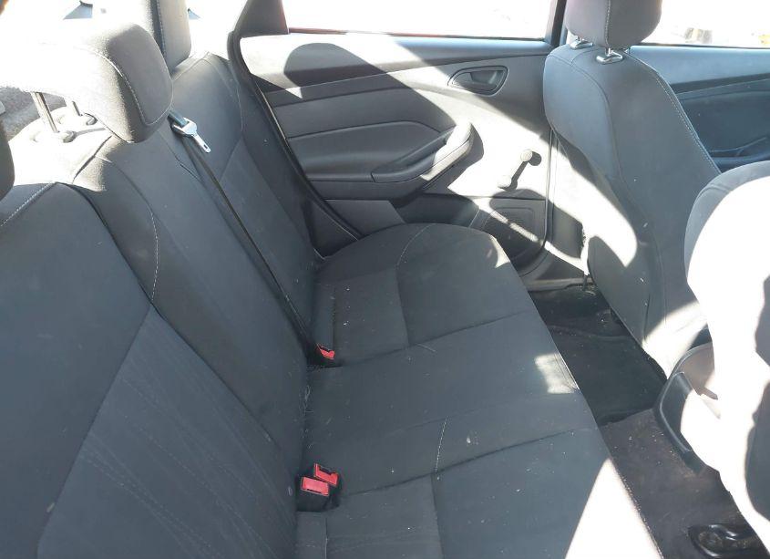 Photo 8 of 2017 Ford Focus S (VIN 1FADP3E24HL279235)