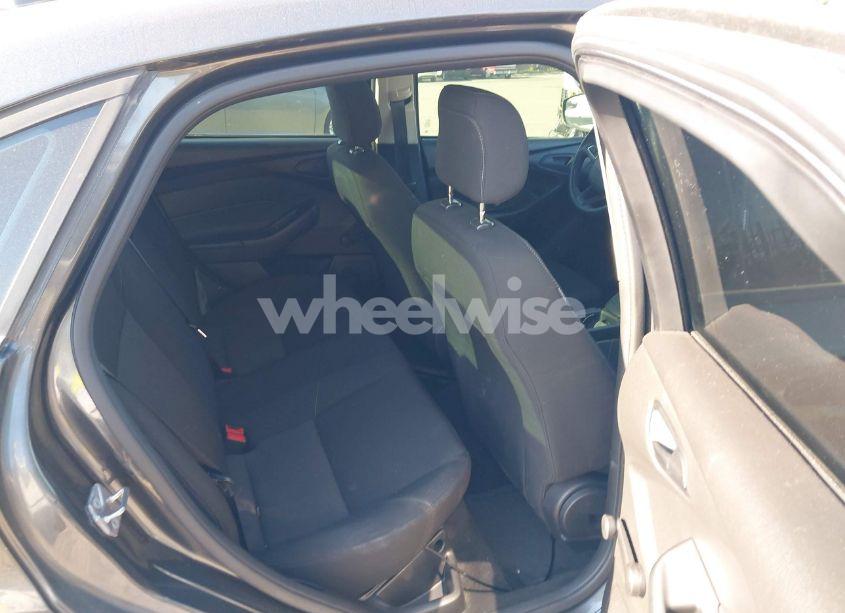 Photo 8 of 2017 Ford Focus S (VIN 1FADP3E24HL283642)