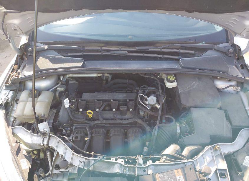 Photo 10 of 2018 Ford Focus S (VIN 1FADP3E24JL204296)