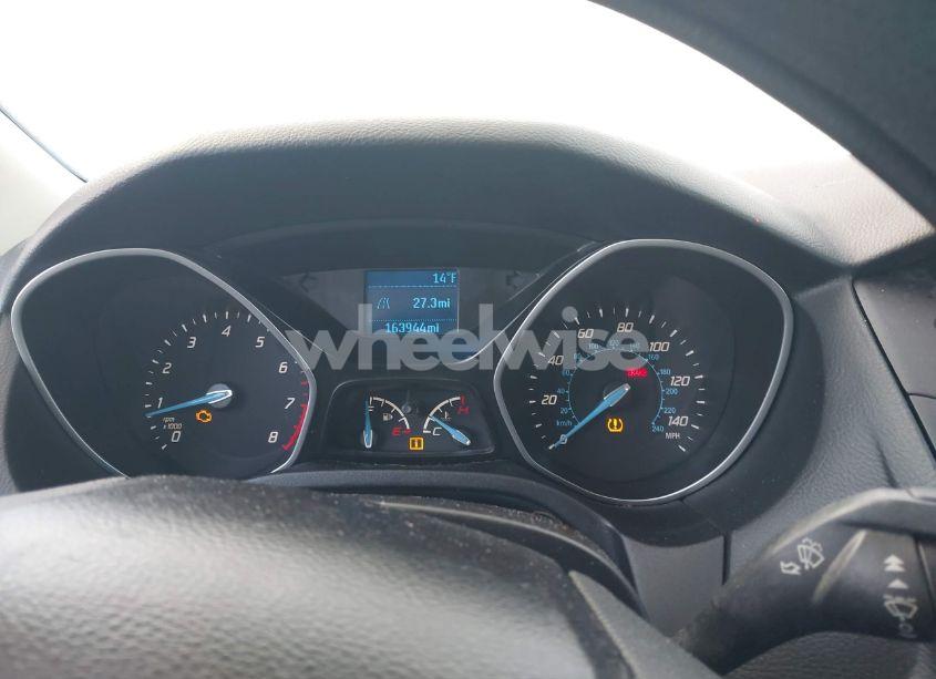 Photo 7 of 2013 Ford Focus S (VIN 1FADP3E25DL200892)