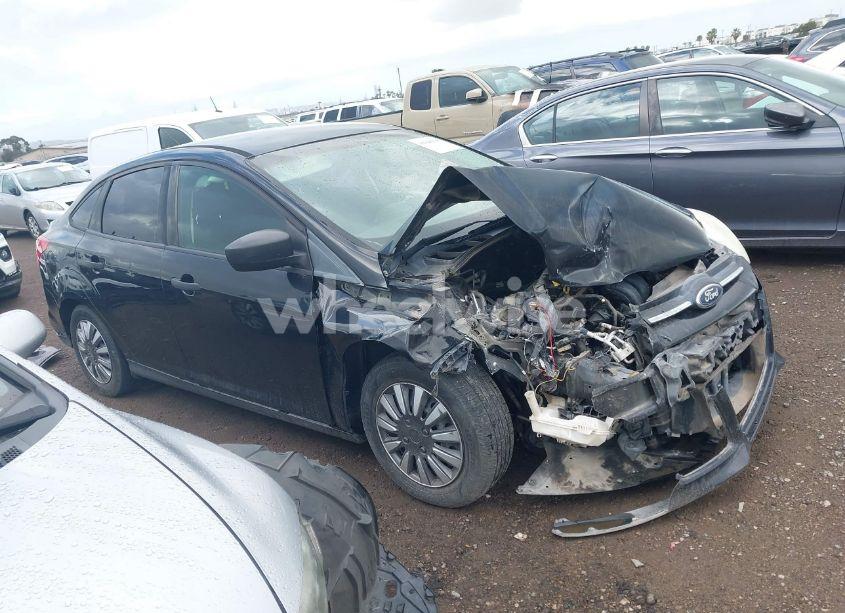 2013 Ford Focus S (VIN 1FADP3E25DL222438) main photo