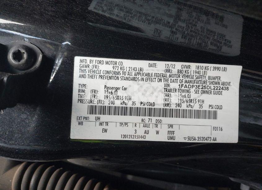 Photo 9 of 2013 Ford Focus S (VIN 1FADP3E25DL222438)