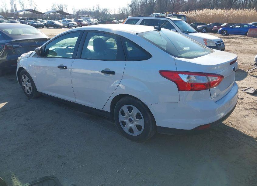 Photo 3 of 2013 Ford Focus S (VIN 1FADP3E25DL331790)