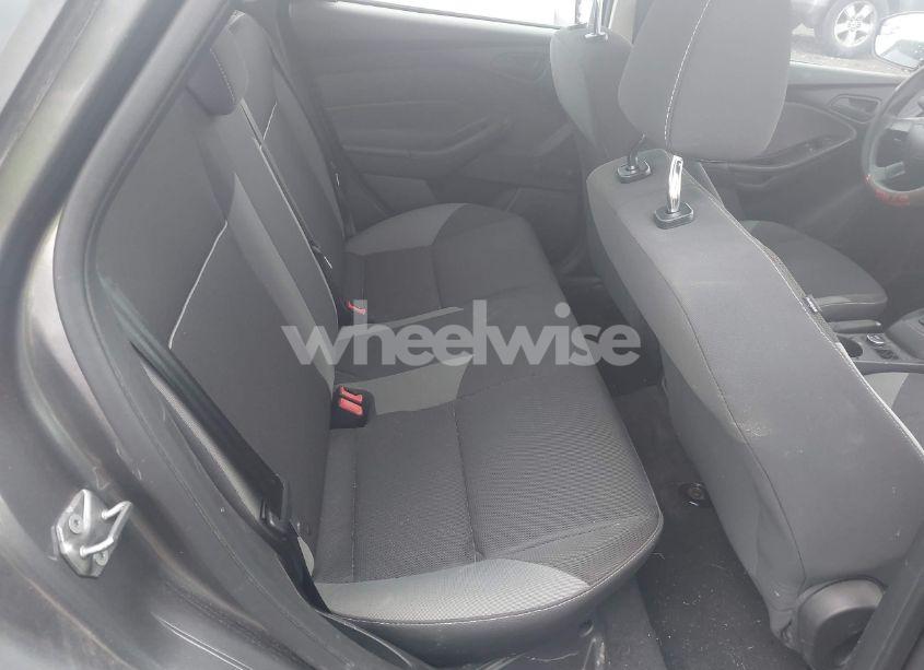 Photo 8 of 2013 Ford Focus S (VIN 1FADP3E25DL350534)