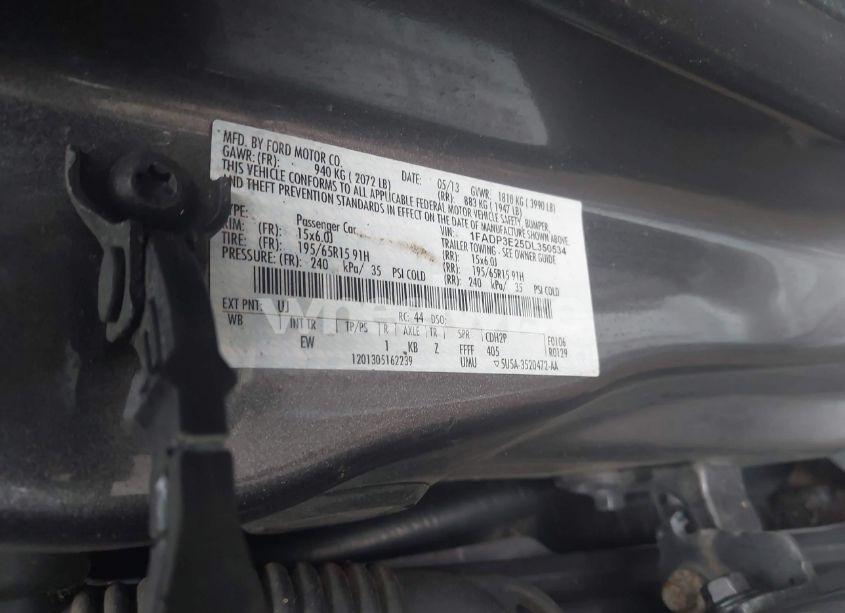 Photo 9 of 2013 Ford Focus S (VIN 1FADP3E25DL350534)