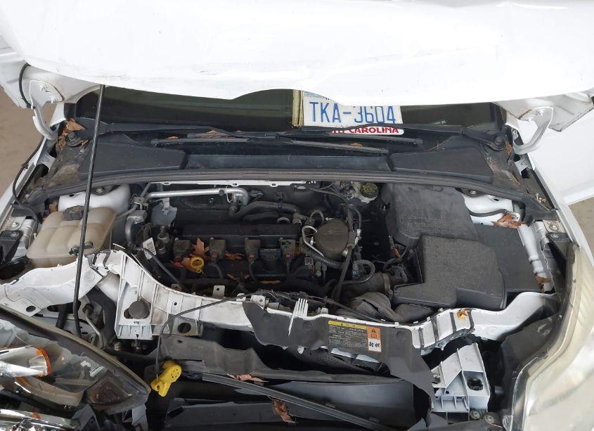 Photo 10 of 2013 Ford Focus S (VIN 1FADP3E25DL368564)