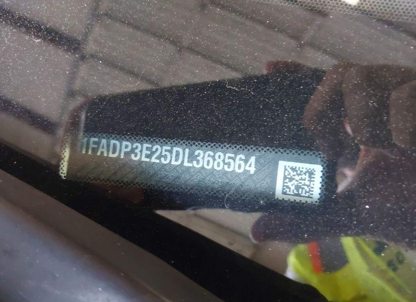 Photo 9 of 2013 Ford Focus S (VIN 1FADP3E25DL368564)