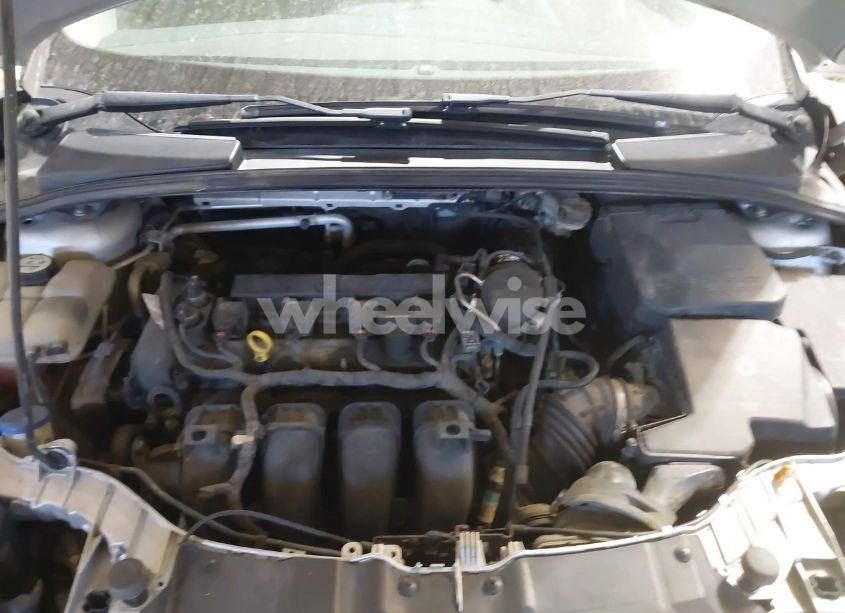 Photo 10 of 2013 Ford Focus S (VIN 1FADP3E25DL379872)