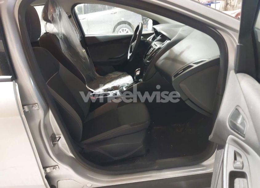 Photo 5 of 2013 Ford Focus S (VIN 1FADP3E25DL379872)