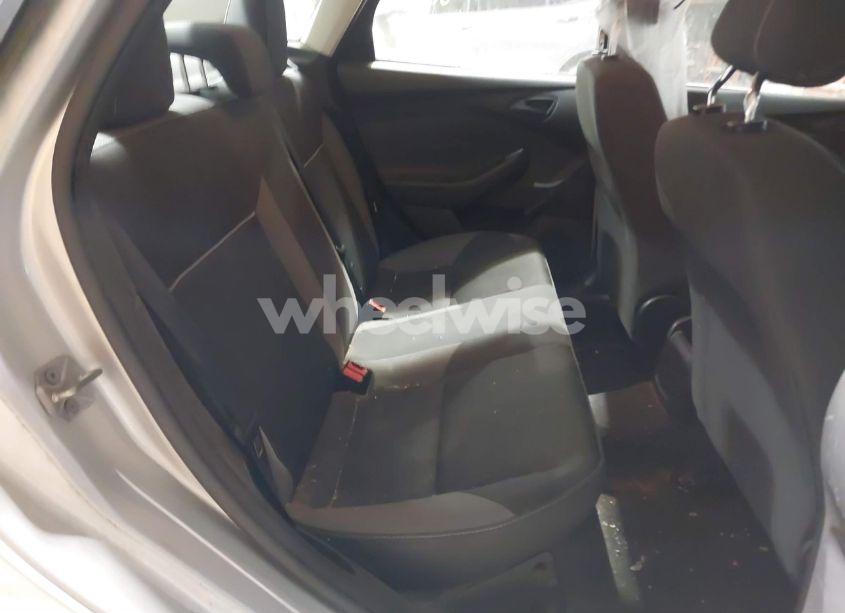 Photo 8 of 2013 Ford Focus S (VIN 1FADP3E25DL379872)