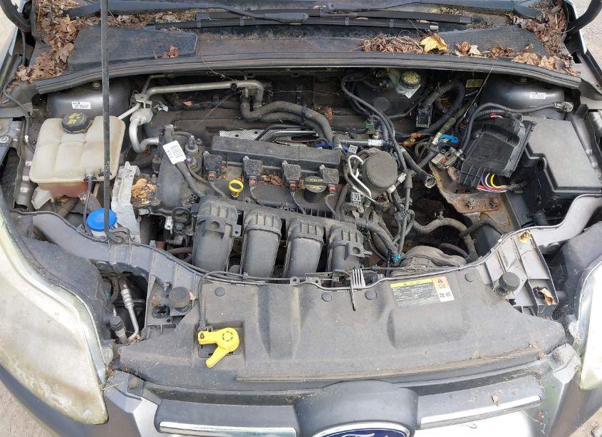 Photo 10 of 2014 Ford Focus S (VIN 1FADP3E25EL235465)