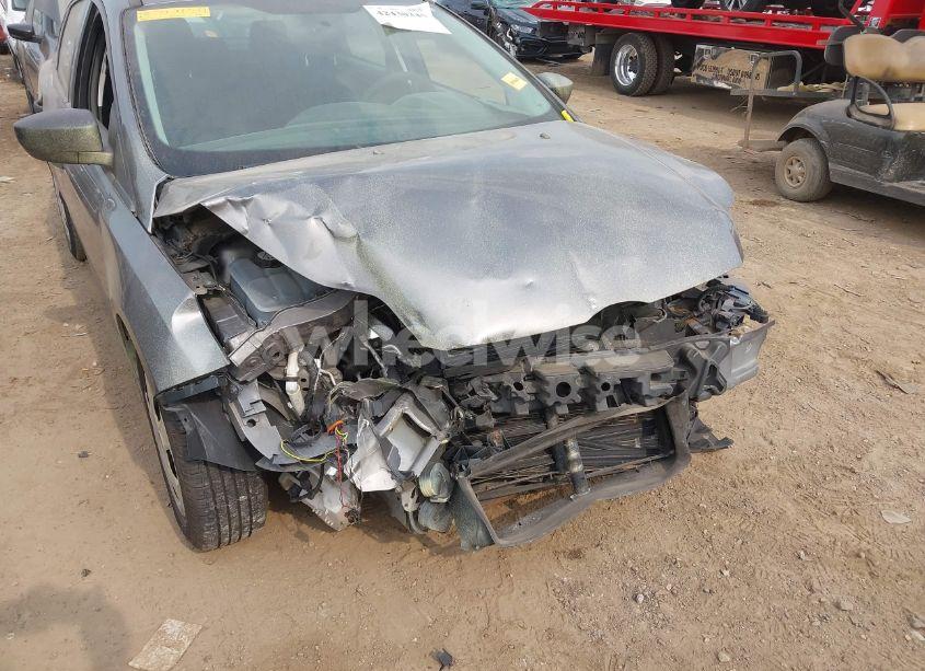 Photo 6 of 2014 Ford Focus S (VIN 1FADP3E25EL370929)