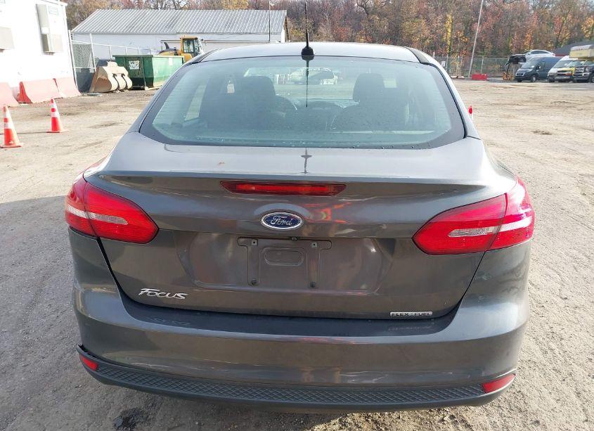 Photo 17 of 2015 Ford Focus S (VIN 1FADP3E25FL312109)