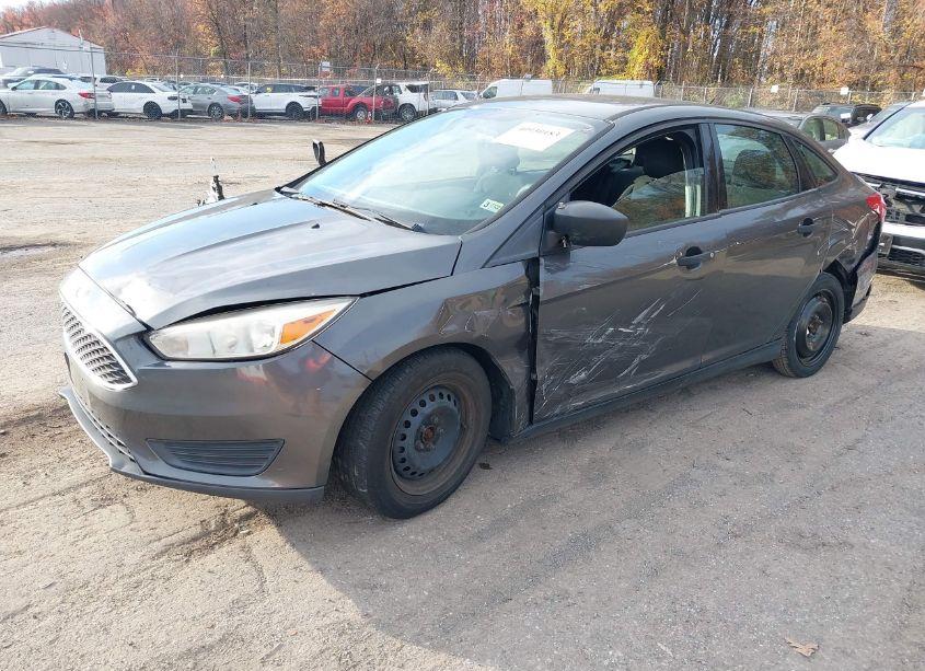 Photo 2 of 2015 Ford Focus S (VIN 1FADP3E25FL312109)