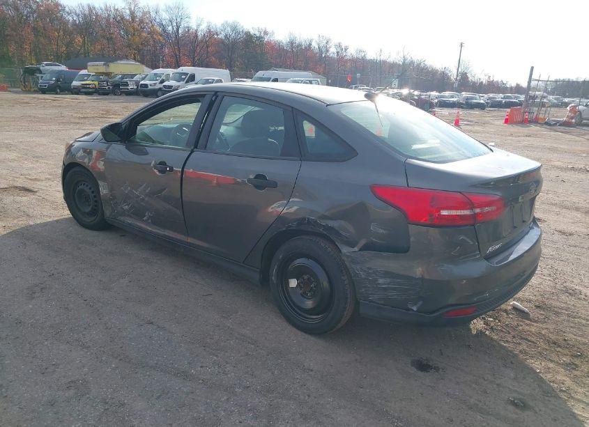 Photo 3 of 2015 Ford Focus S (VIN 1FADP3E25FL312109)