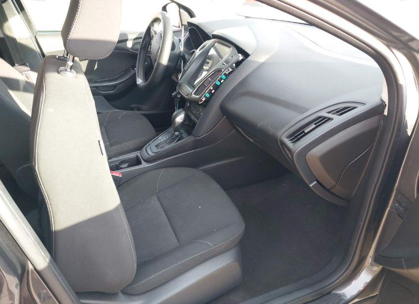 Photo 5 of 2015 Ford Focus S (VIN 1FADP3E25FL312109)