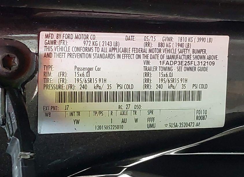 Photo 9 of 2015 Ford Focus S (VIN 1FADP3E25FL312109)