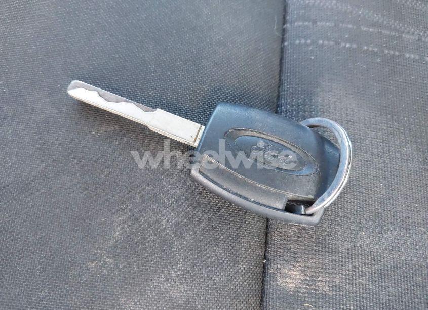 Photo 11 of 2016 Ford Focus S (VIN 1FADP3E25GL200802)