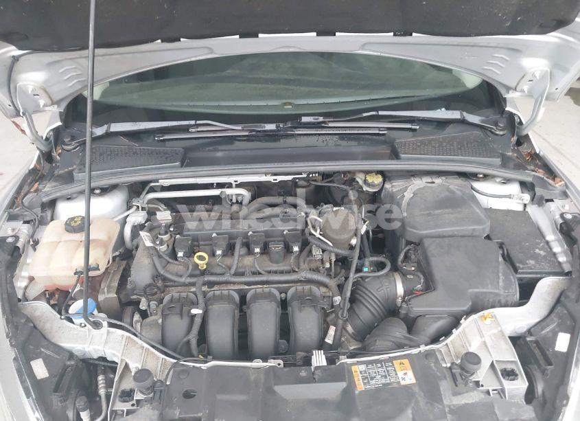 Photo 10 of 2016 Ford Focus S (VIN 1FADP3E25GL210374)