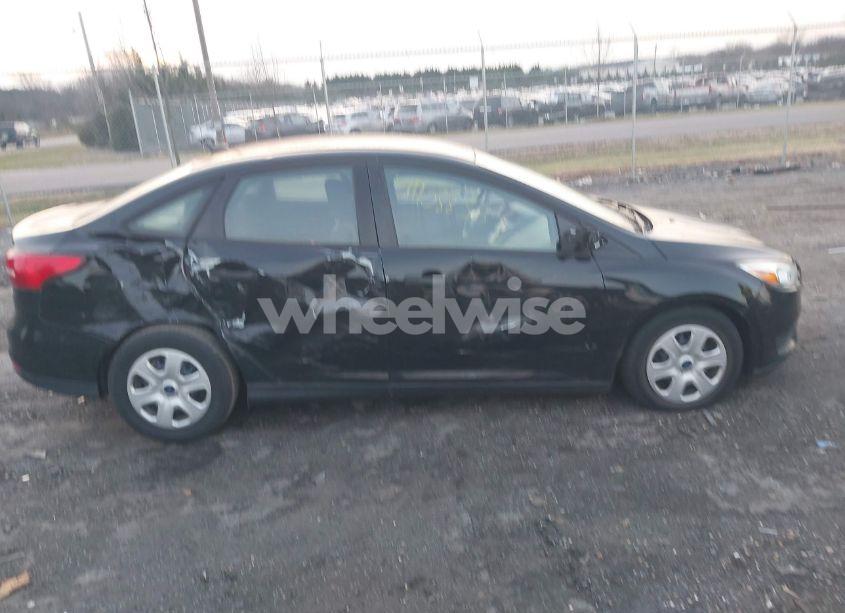 Photo 13 of 2016 Ford Focus S (VIN 1FADP3E25GL250454)