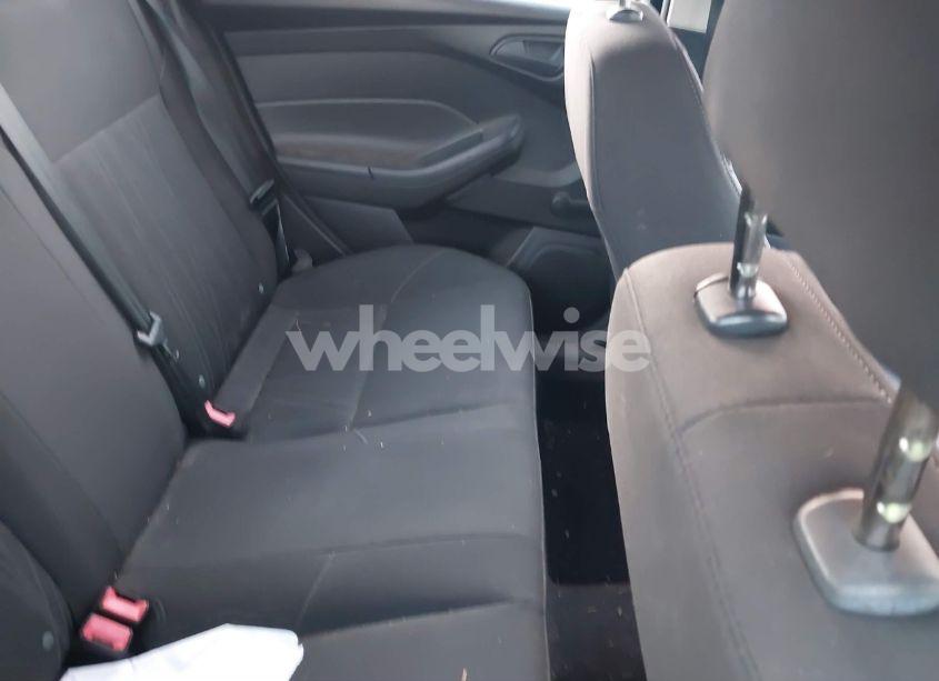 Photo 8 of 2016 Ford Focus S (VIN 1FADP3E25GL250454)