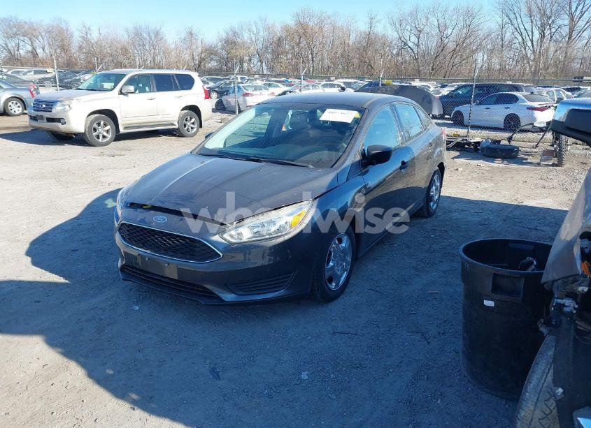 Photo 2 of 2016 Ford Focus S (VIN 1FADP3E25GL274575)