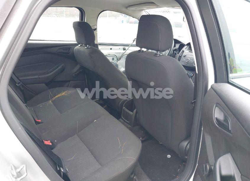 Photo 8 of 2016 Ford Focus S (VIN 1FADP3E25GL349047)