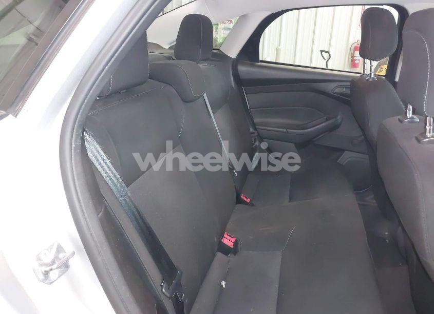 Photo 8 of 2017 Ford Focus S (VIN 1FADP3E25HL222428)