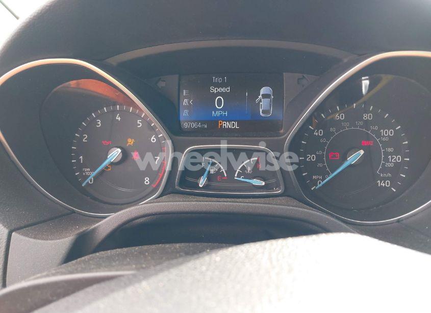 Photo 7 of 2017 Ford Focus S (VIN 1FADP3E25HL230478)