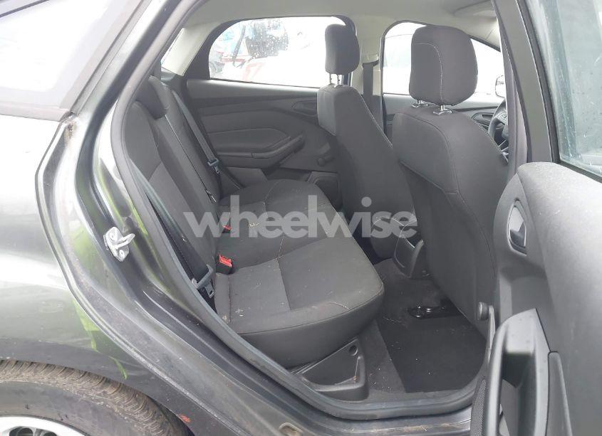 Photo 8 of 2017 Ford Focus S (VIN 1FADP3E25HL345209)