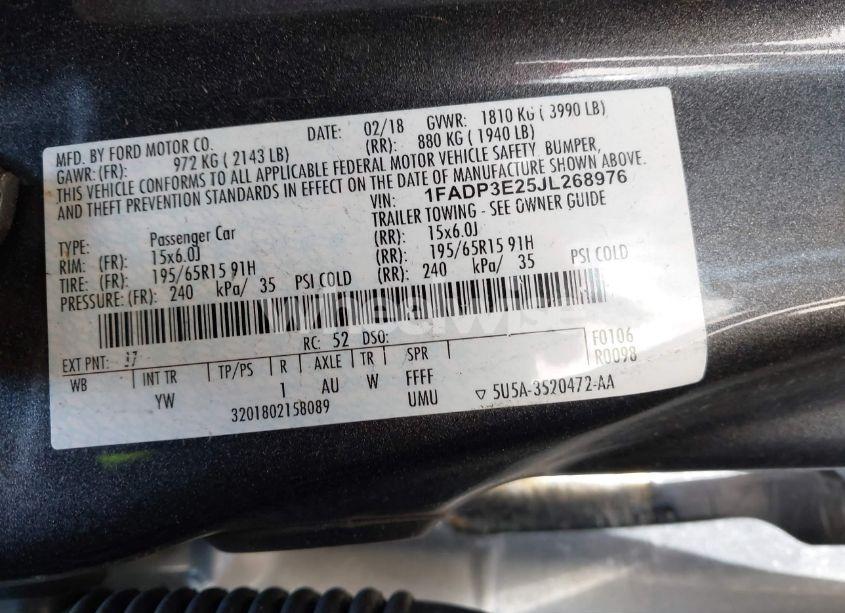 Photo 9 of 2018 Ford Focus S (VIN 1FADP3E25JL268976)