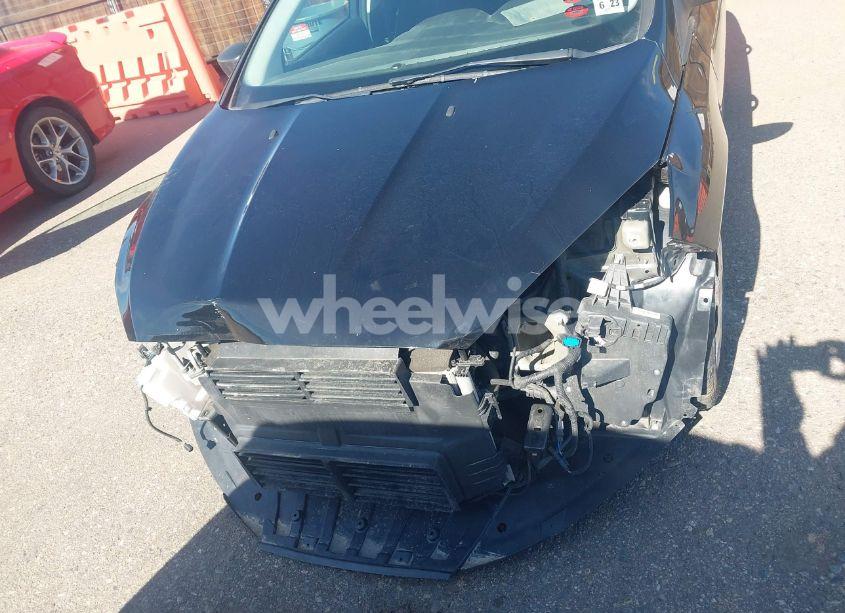 Photo 6 of 2018 Ford Focus S (VIN 1FADP3E25JL319845)