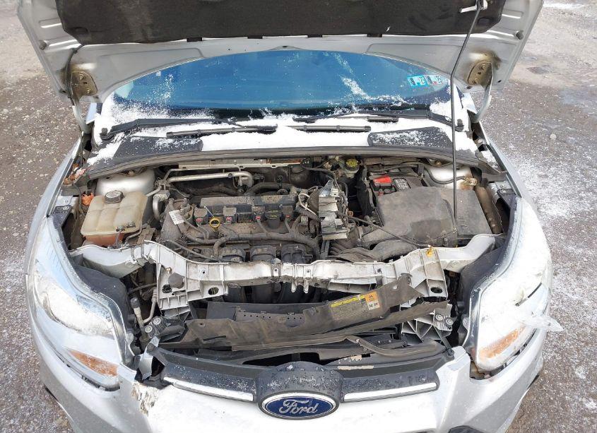 Photo 10 of 2013 Ford Focus S (VIN 1FADP3E26DL156854)