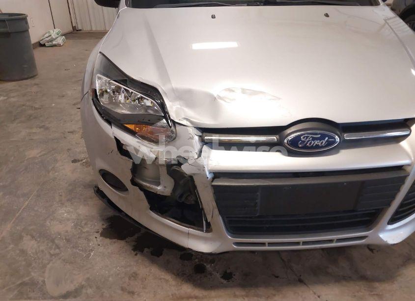 Photo 6 of 2014 Ford Focus S (VIN 1FADP3E26EL175163)