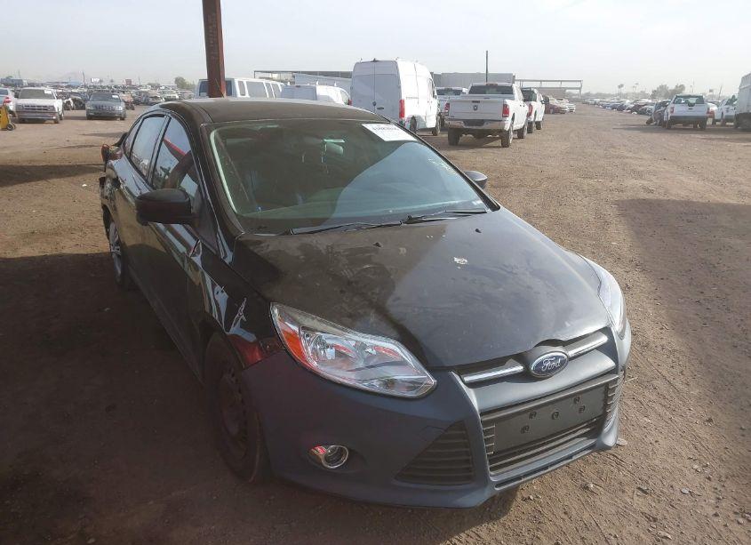 2014 Ford Focus S (VIN 1FADP3E26EL259516) main photo